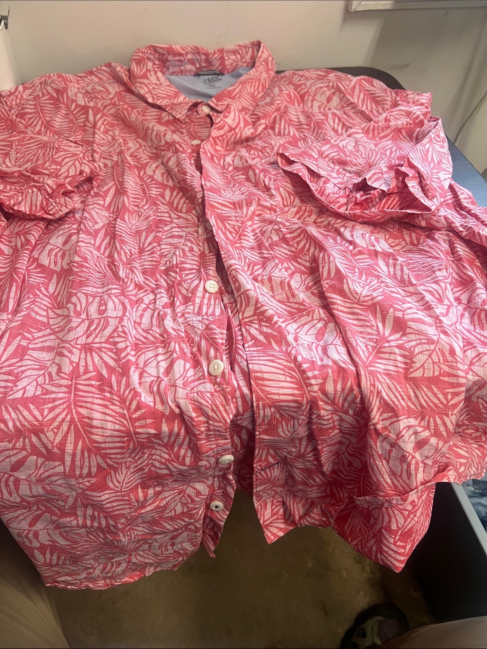IZOD Pink Leaf-Print Short-Sleeve Button Down Shirt